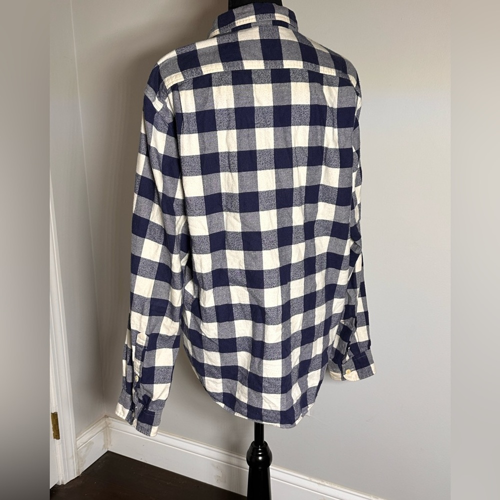 J.Crew Flannel Buffalo Check Button Down Shirt Navy White Men’s Large - Picture 2 of 5